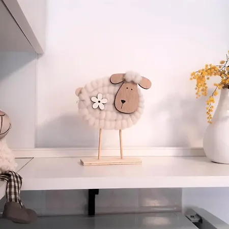 Nadia Sokolic * 内里吉恩