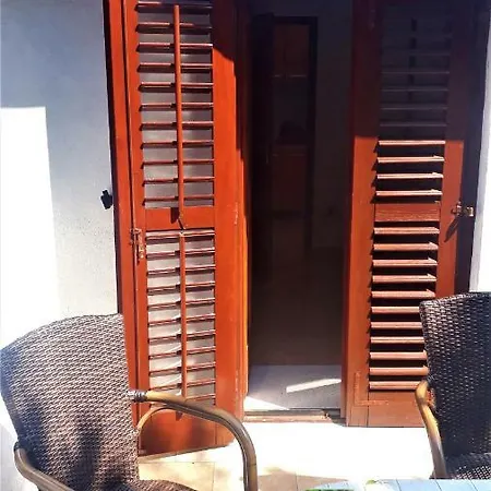 Nadia Sokolic 公寓 *